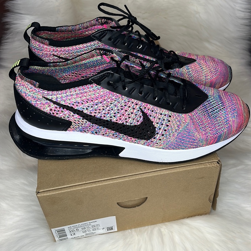 NWT NIB Air Max Flyknit Racer
